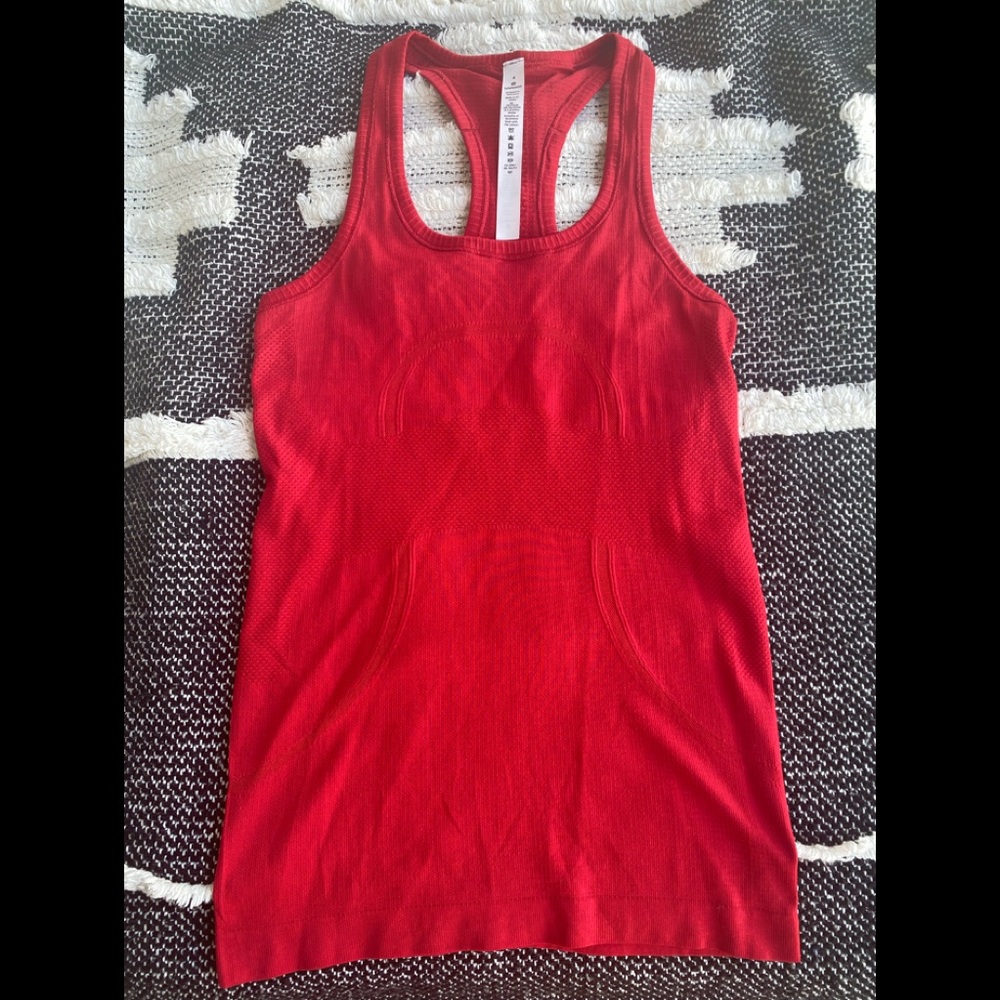 LULULEMON swiftly tank 4